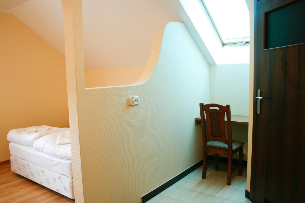 Hotel 7 Szczecin Exterior photo